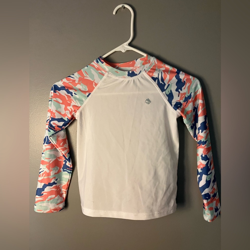 In Great Condition! OCEAN COAST Kids Swim Rash Guard with Colorful Sleeves